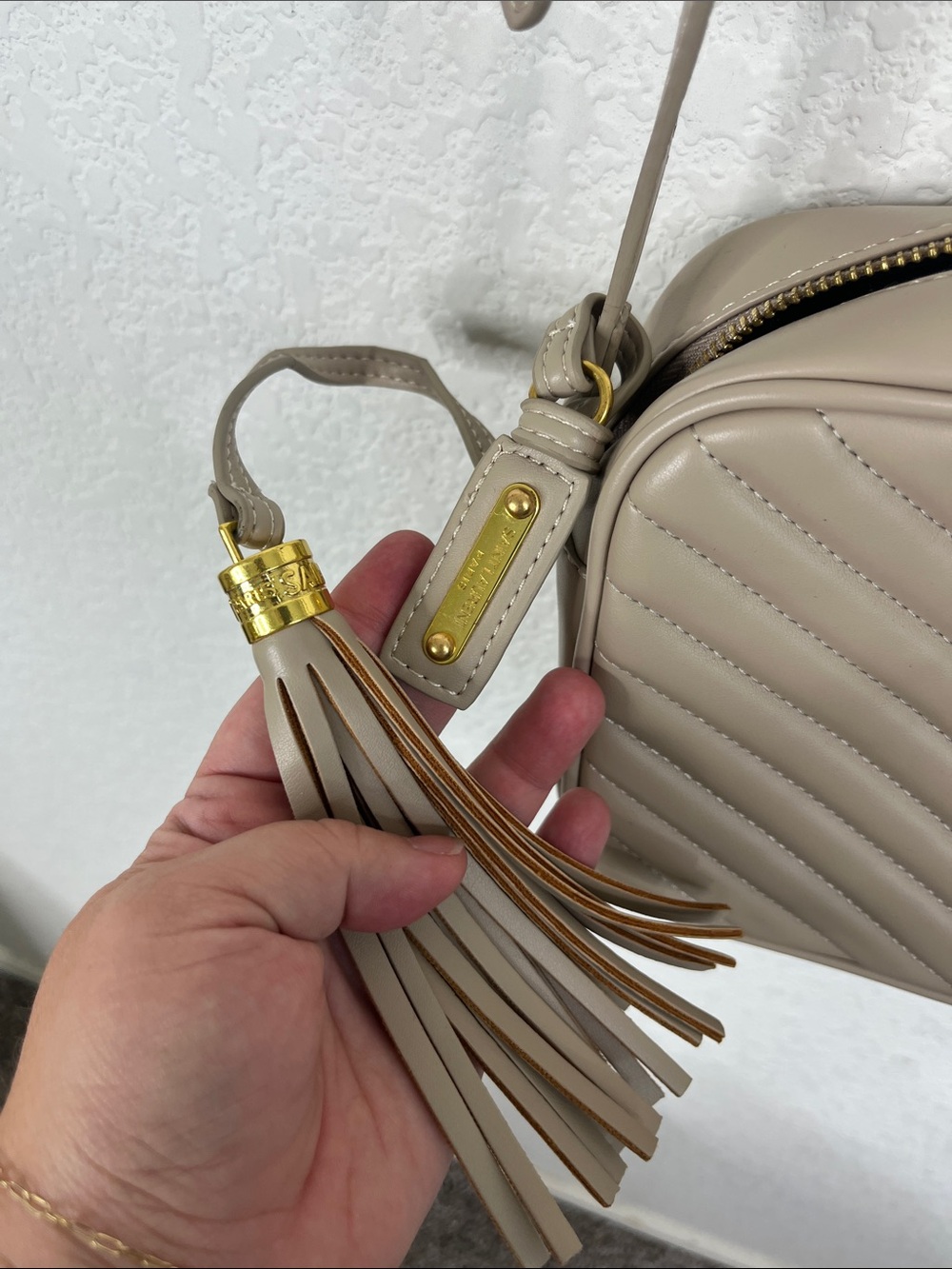 Designer SL Lou Camera Bag Quilted Crossbody Tassel Branded Gold Hardware Baf - Picture 2 of 6